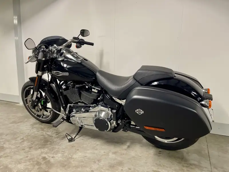 Harley-Davidson Sport Glide - foto 5