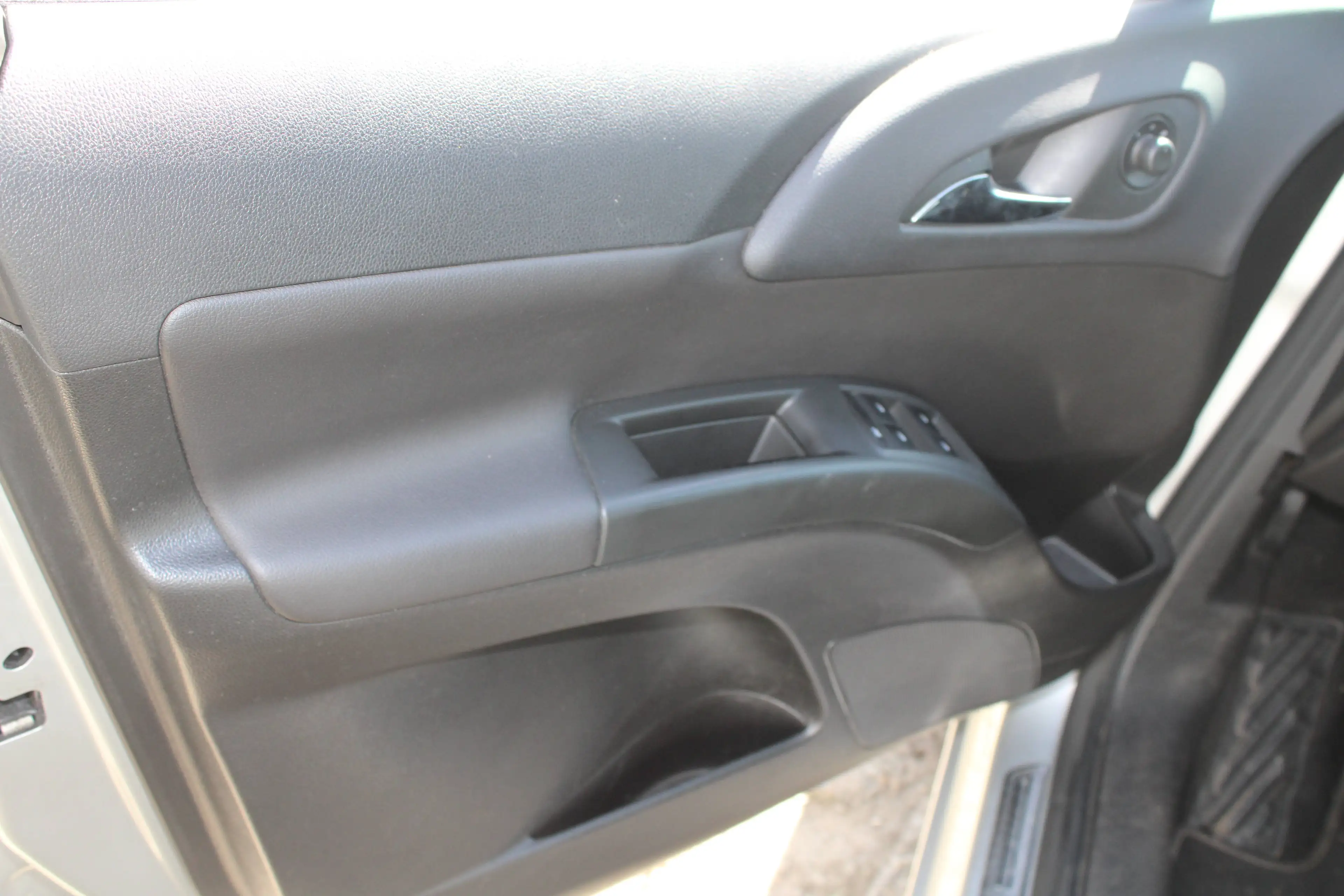 Opel Meriva Innovation*78TKM*Allwetter*Klimatronic*SH — photo 8