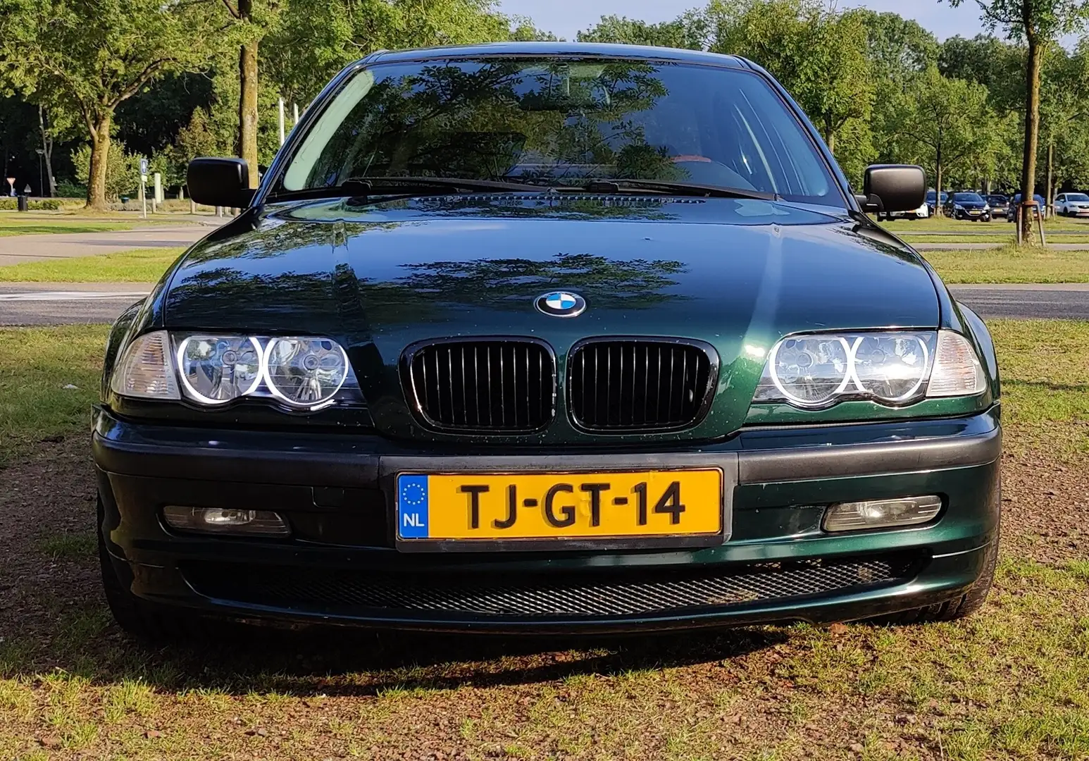 BMW 330 328i Executive Groen - 2