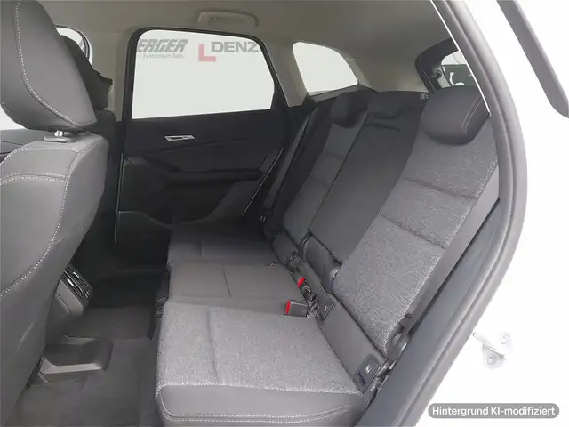 BMW 2 Series view 11