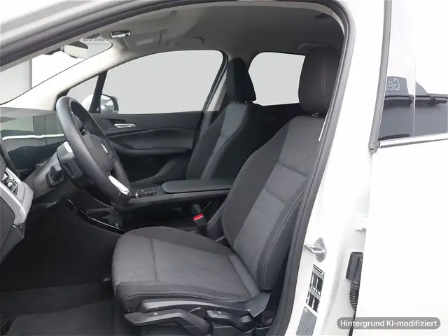 BMW 2 Series view 10