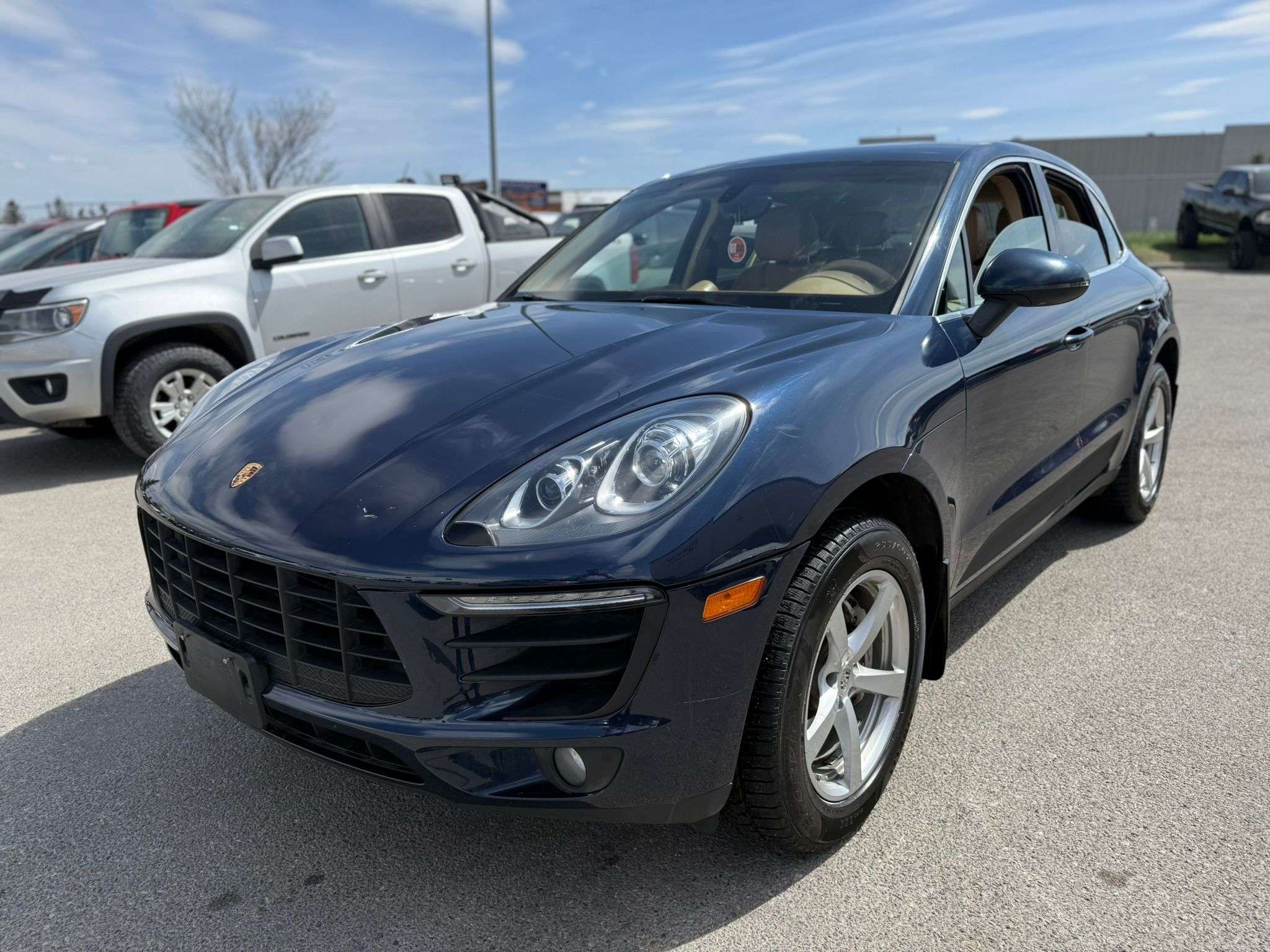 2015 Porsche Macan AWD 4dr S
