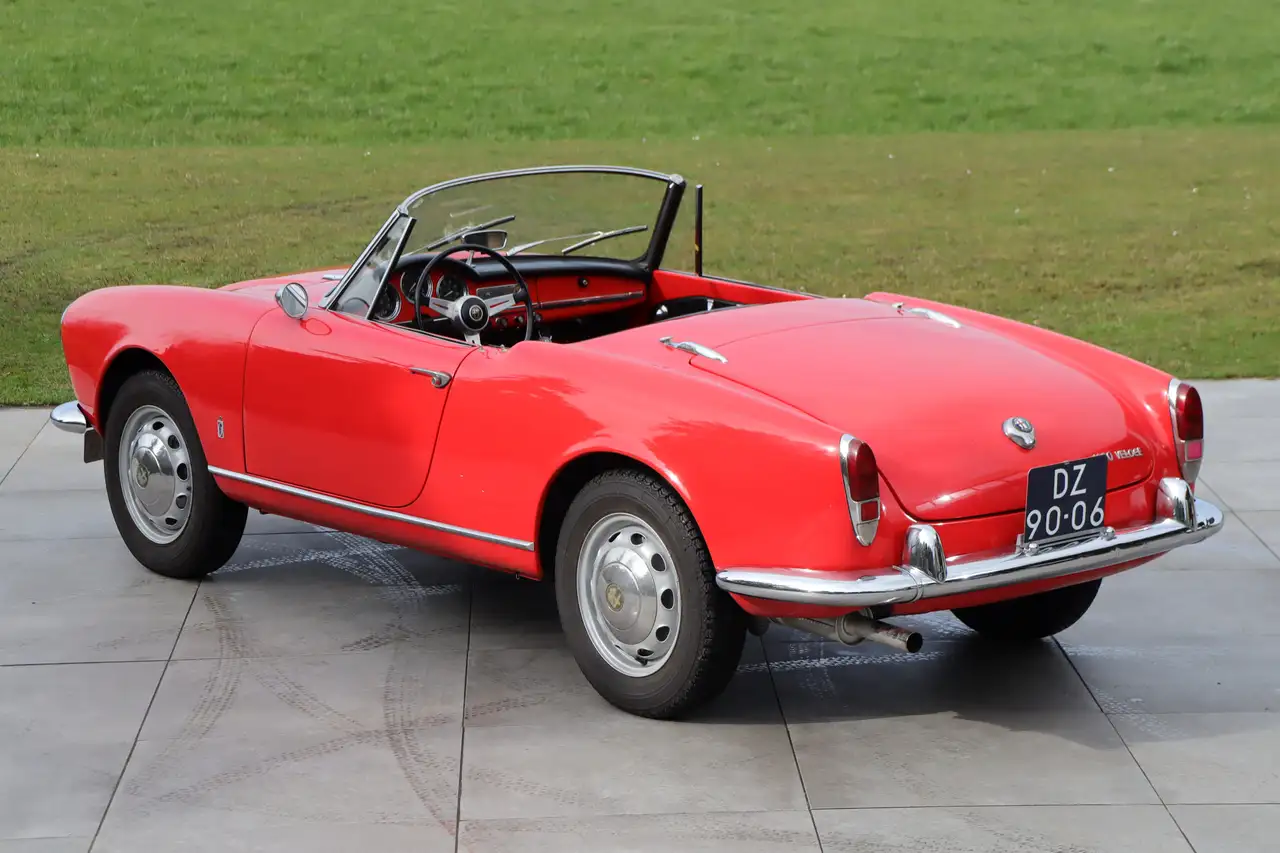 Alfa Romeo Giulia Spider 1600 Veloce - Highly Original Condition, foto 2