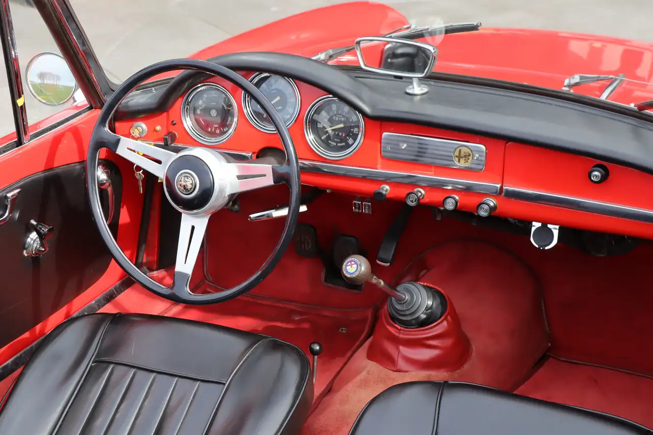 Alfa Romeo Giulia Spider 1600 Veloce - Highly Original Condition, foto 8