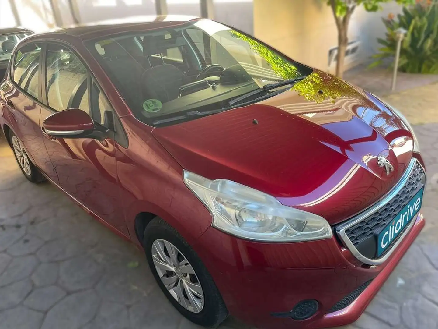 Peugeot 208 1.2 VTi Active Rojo - 2