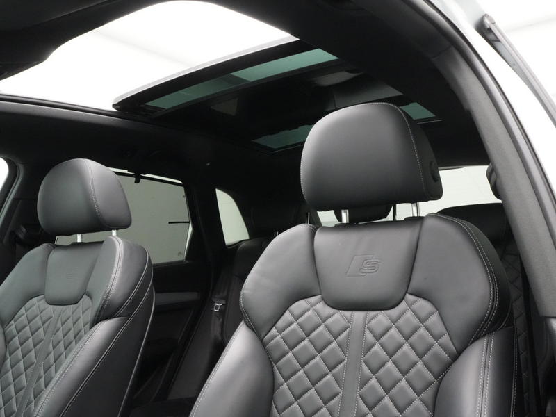 Audi Q5 quattro S line AHK PANO KAM LEDER MATRIX — photo 9