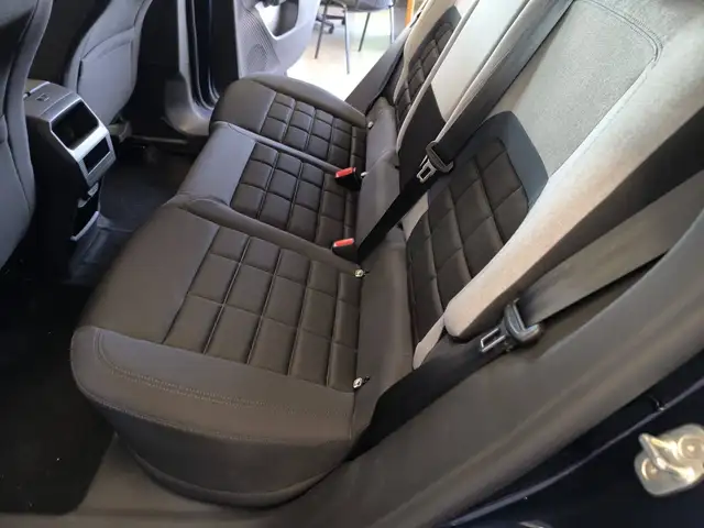 Citroen C5 Aircross view 17
