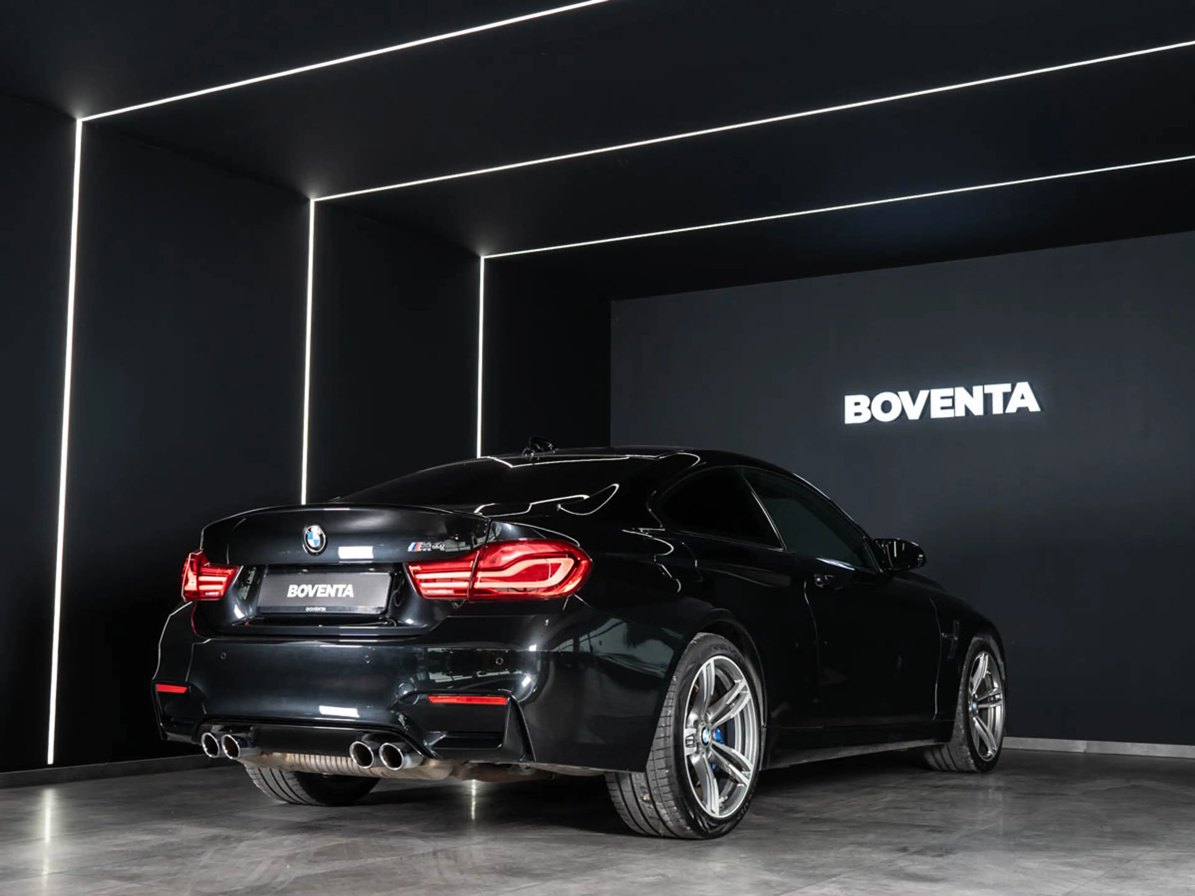 BMW M4 Coupe *M-SITZ*NAVI-PROF*HUD*HIFI* — photo 8