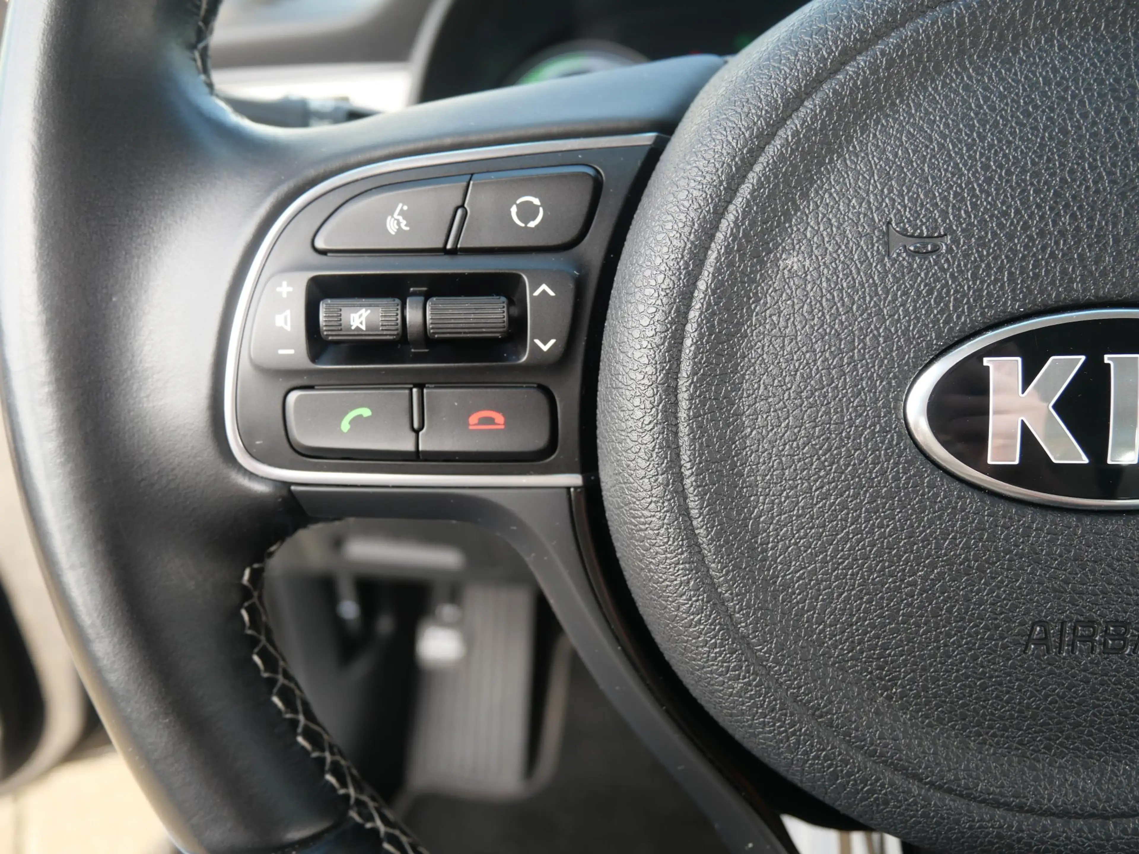 Kia Niro 1.6 GDi Hybrid DynamicLine | Navigatie | Camera | — photo 12
