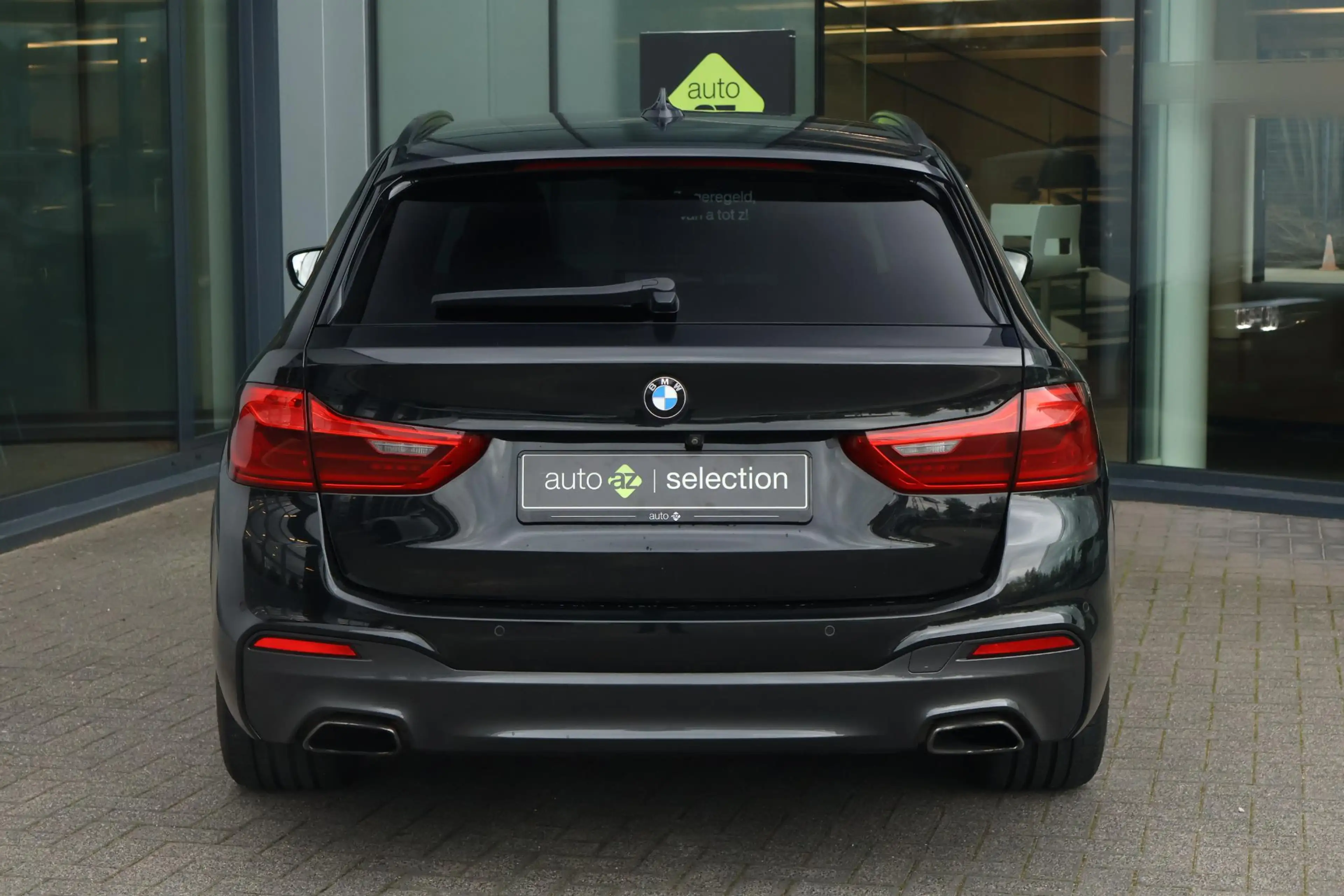 BMW 530 5-serie Touring 530i High Executive / M-Sport / St — photo 9