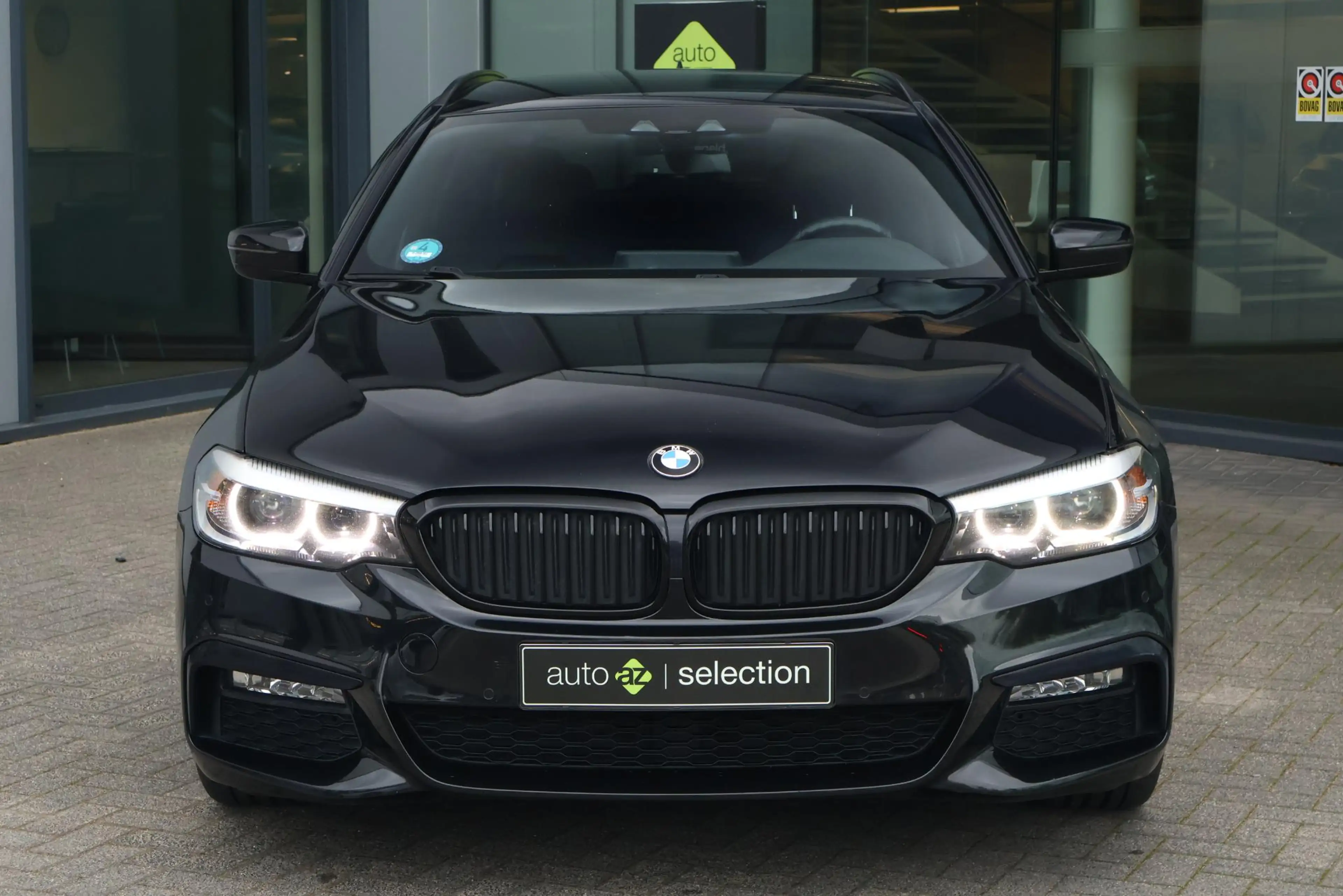 BMW 530 5-serie Touring 530i High Executive / M-Sport / St — photo 8
