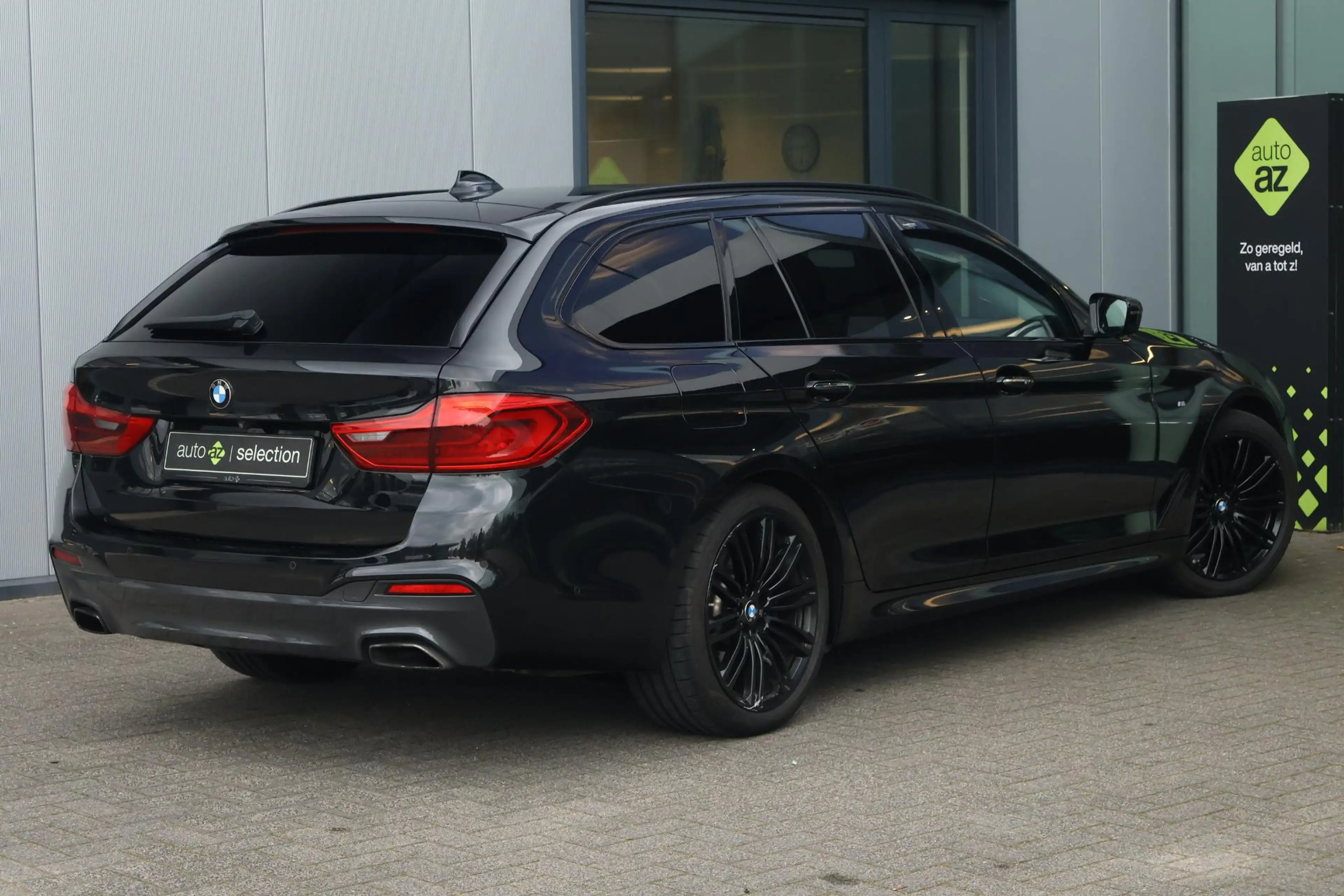 BMW 530 5-serie Touring 530i High Executive / M-Sport / St — photo 7