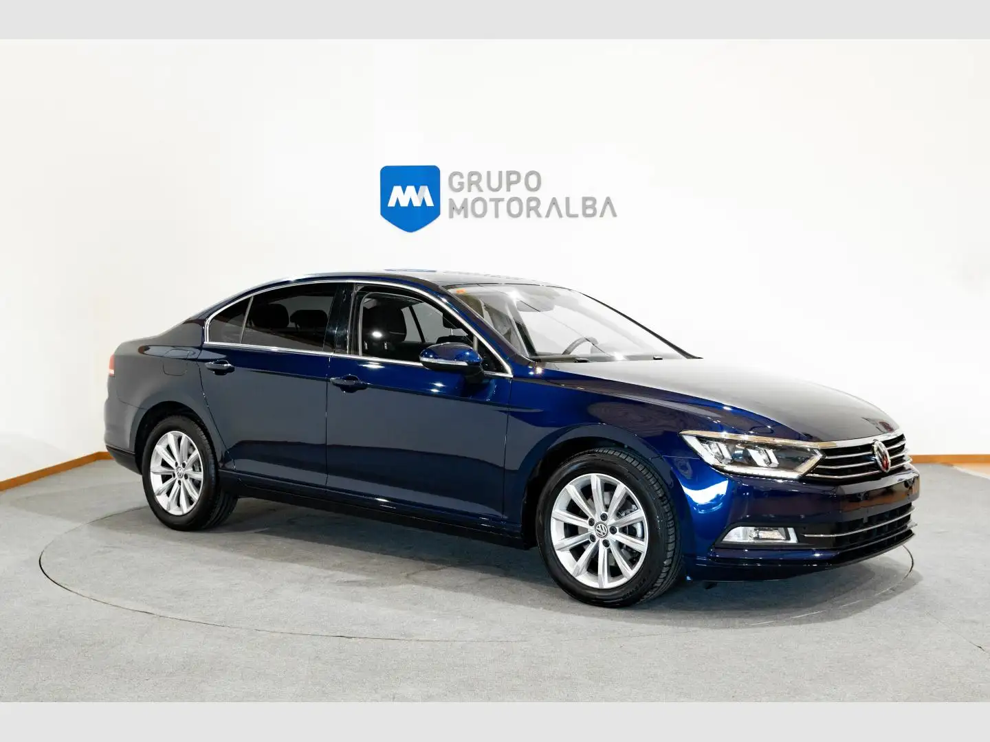 Volkswagen Passat 2.0TDI Advance DSG7 110kW Azul - 1