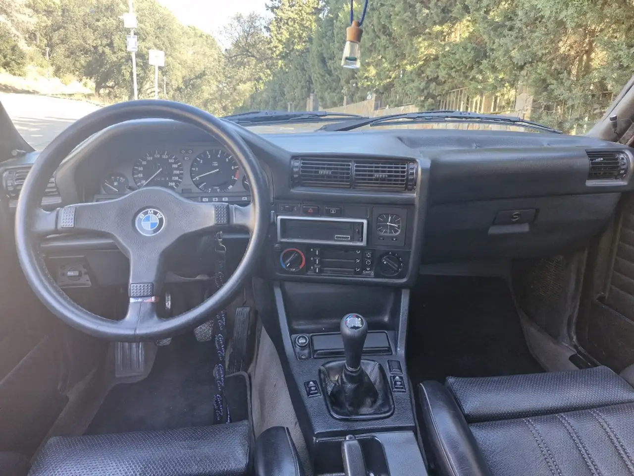 BMW 318i S, foto 10