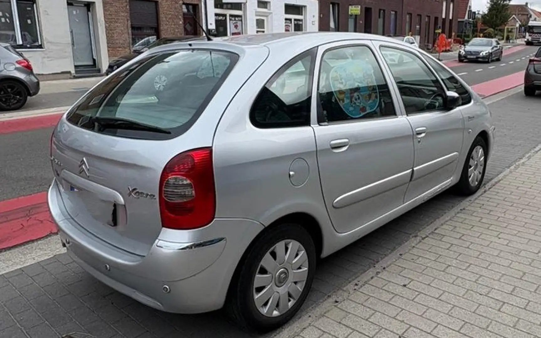 Peugeot Citroën Xsara Picasso Срібний - 2