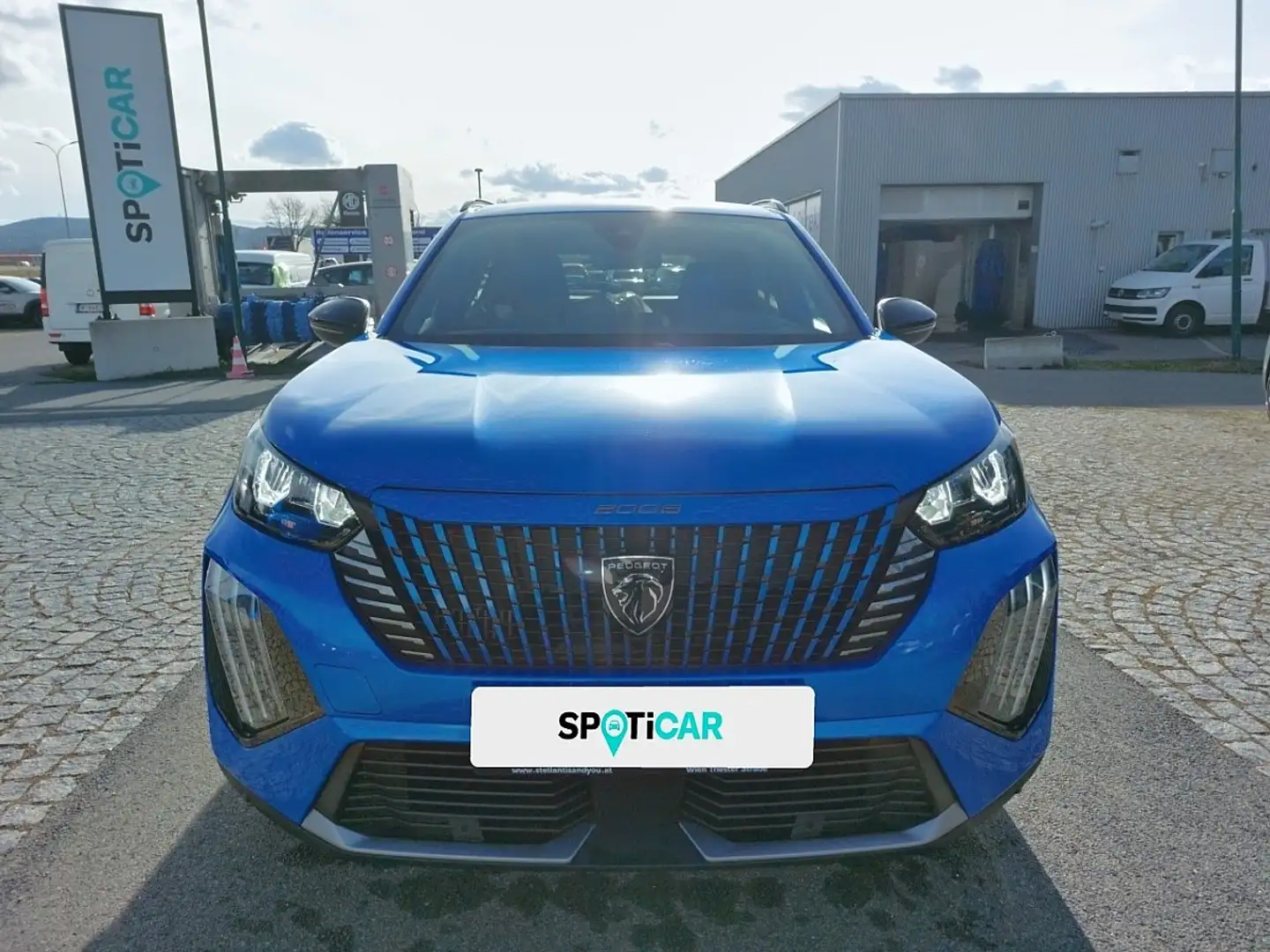Peugeot 2008 PureTech 130 S&S Allure EAT8 Blau - 2