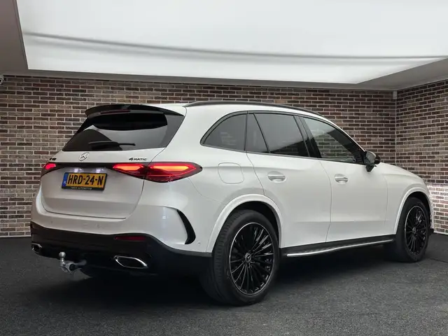 Mercedes-Benz GLC Class view 2