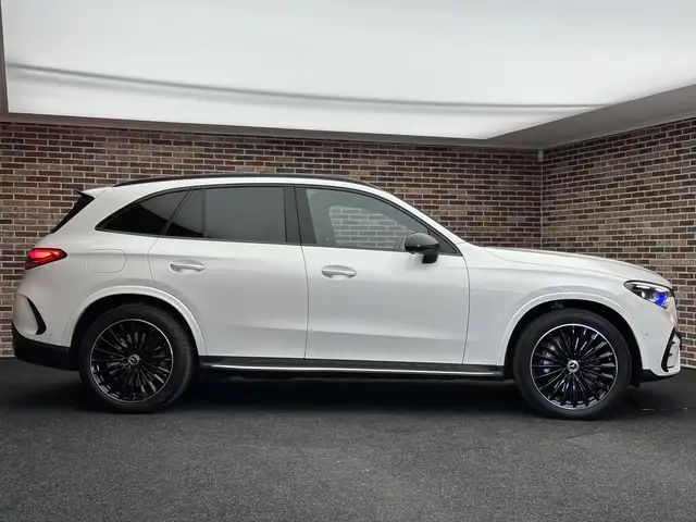 Mercedes-Benz GLC Class view 5