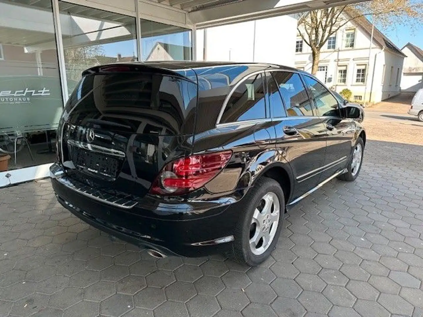 Mercedes-Benz R 280 AMG-Optic-Styling-Paket 1  Sport-Paket Exterie Negru - 2