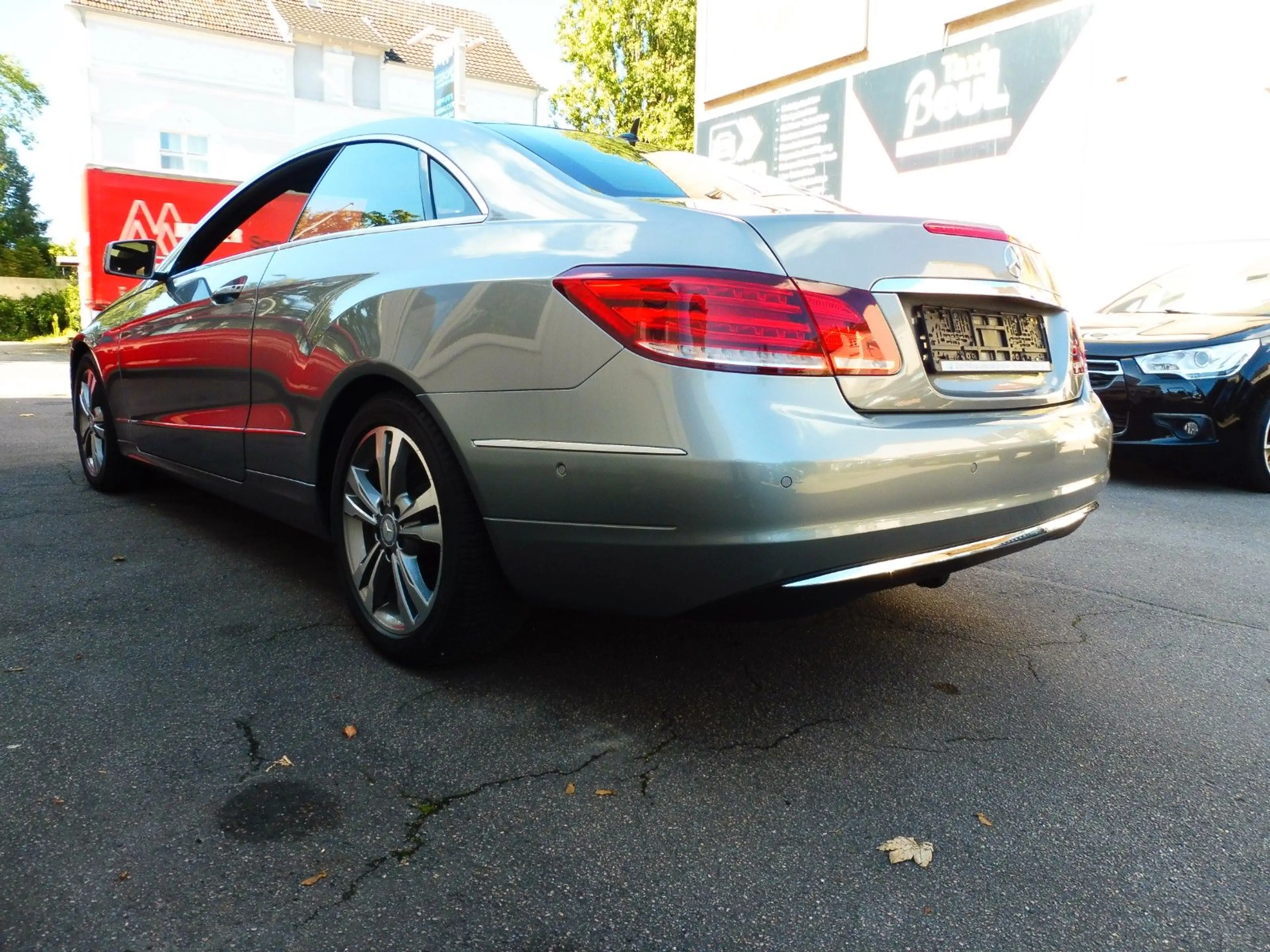 Mercedes-Benz E 200 E Coupe CGI Automatik — photo 8