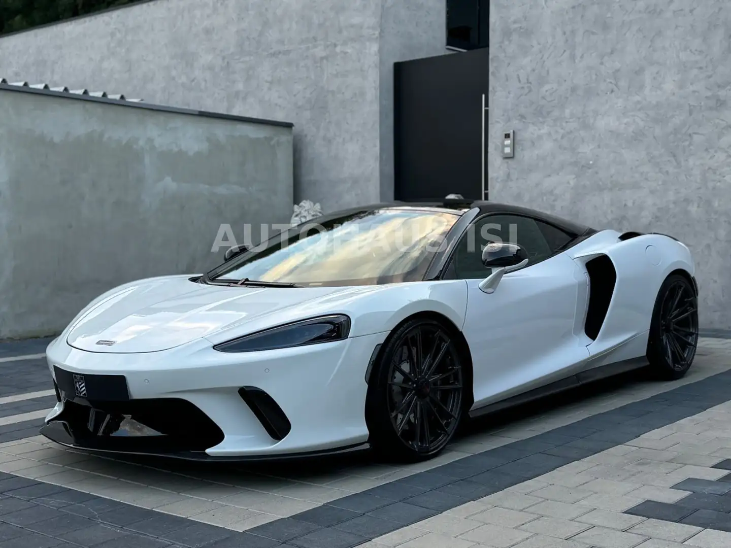 McLaren GT Made by NOVITEC, CARBON PACK, PANO Weiß - 1