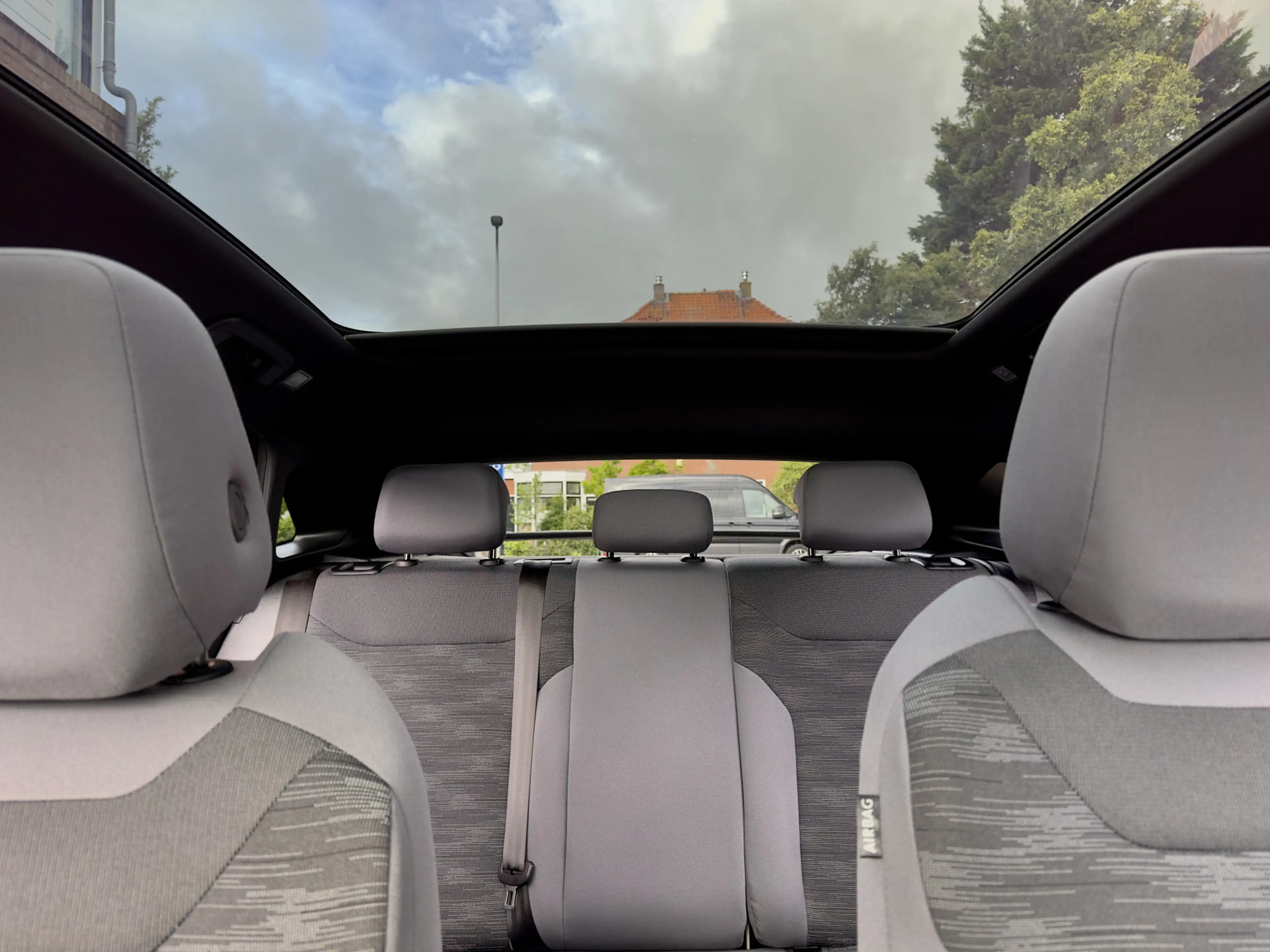 Volkswagen ID.5 Pro 77 kWh ACTIE! BETAAL NU 50% 13950 DE REST IN 2 — photo 5