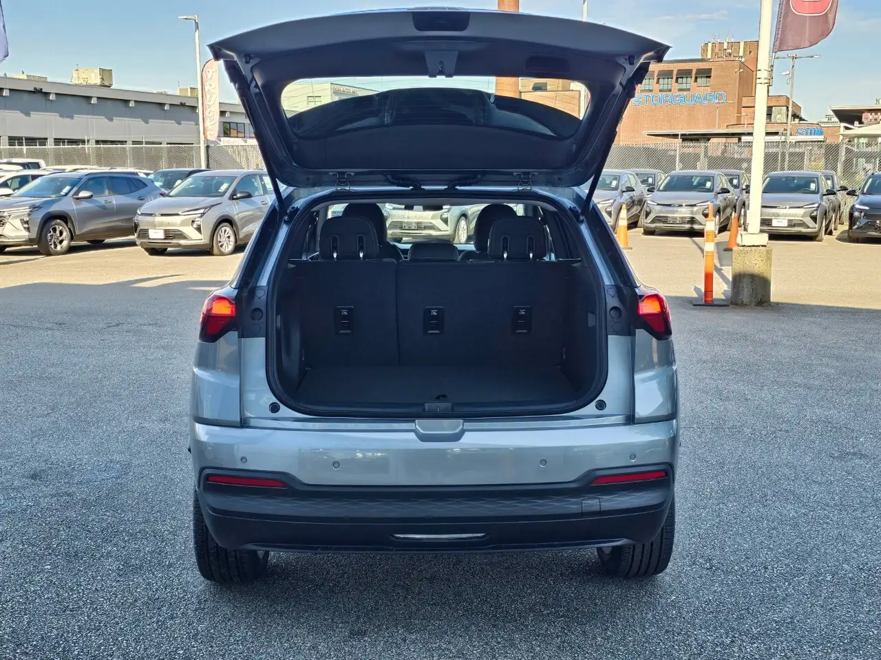 Chevrolet Bolt снимка Chevrolet Bolt