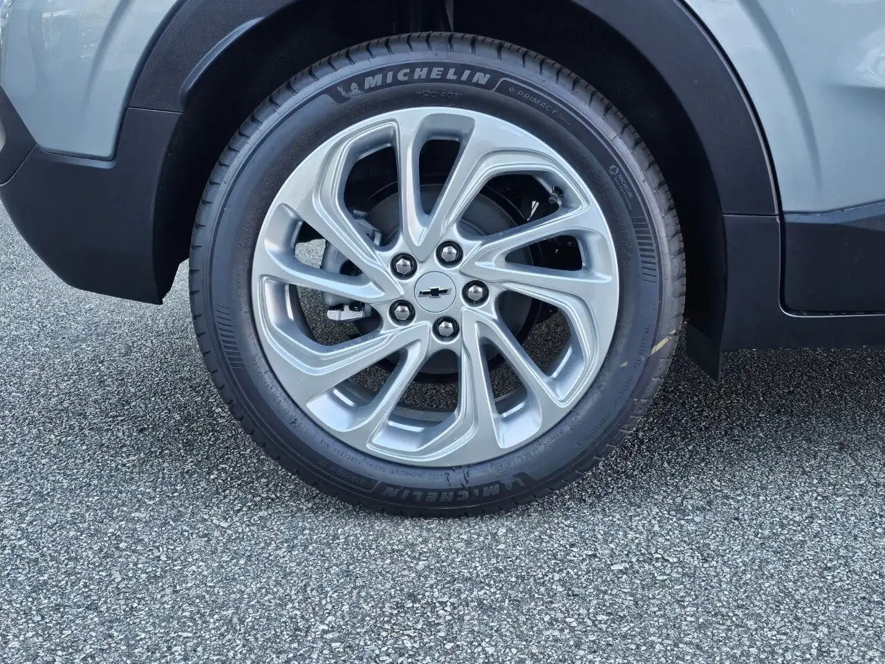 Chevrolet Bolt снимка Chevrolet Bolt