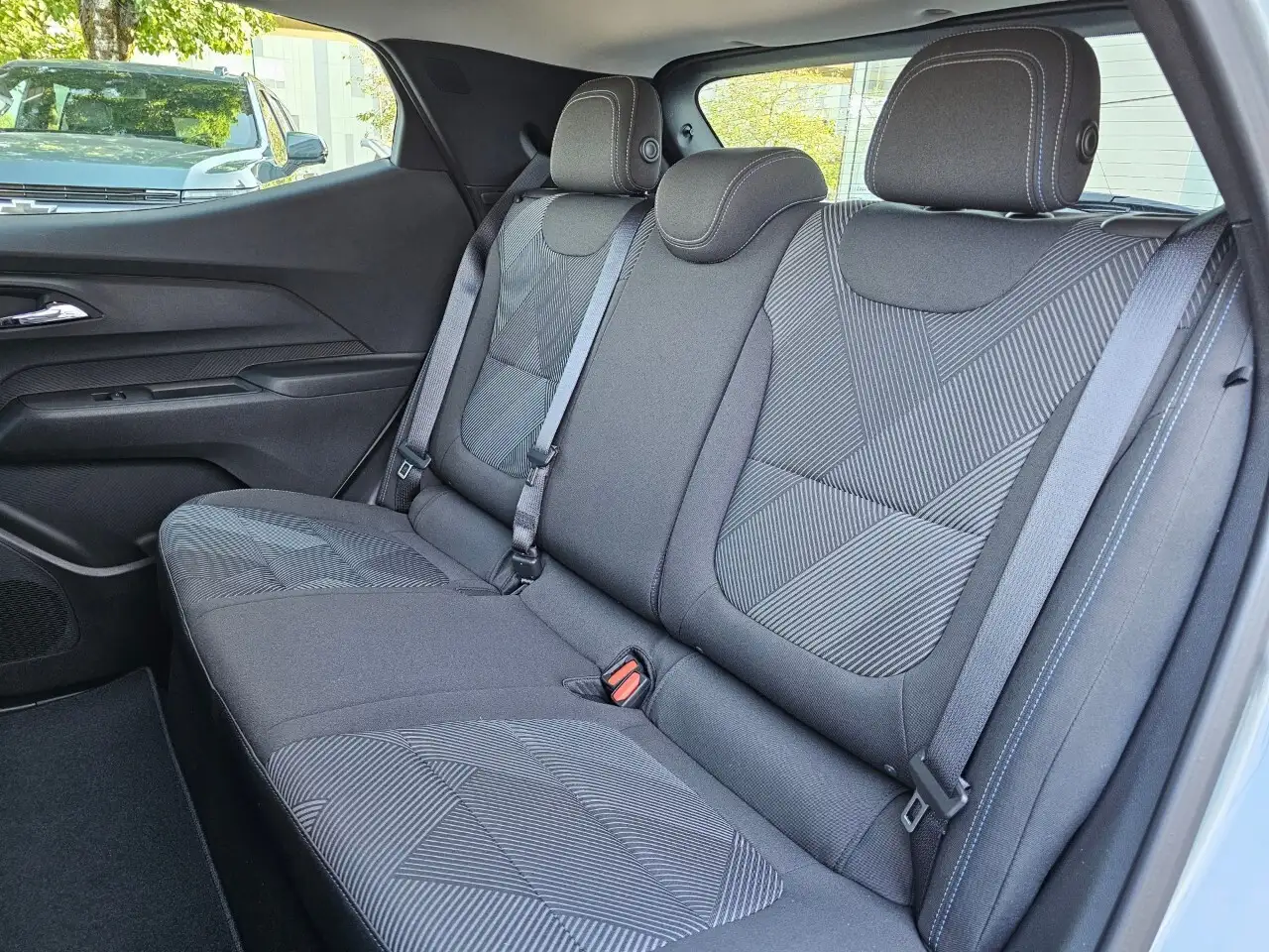 Chevrolet Bolt снимка Chevrolet Bolt