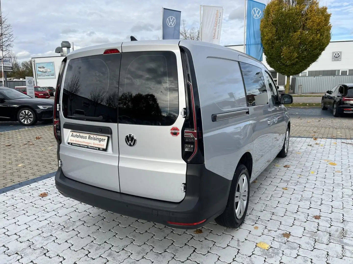 Volkswagen Caddy Cargo Maxi 2.0 TDI DSG (Navi,LED,R-Kamera,Standh.) Silber - 2