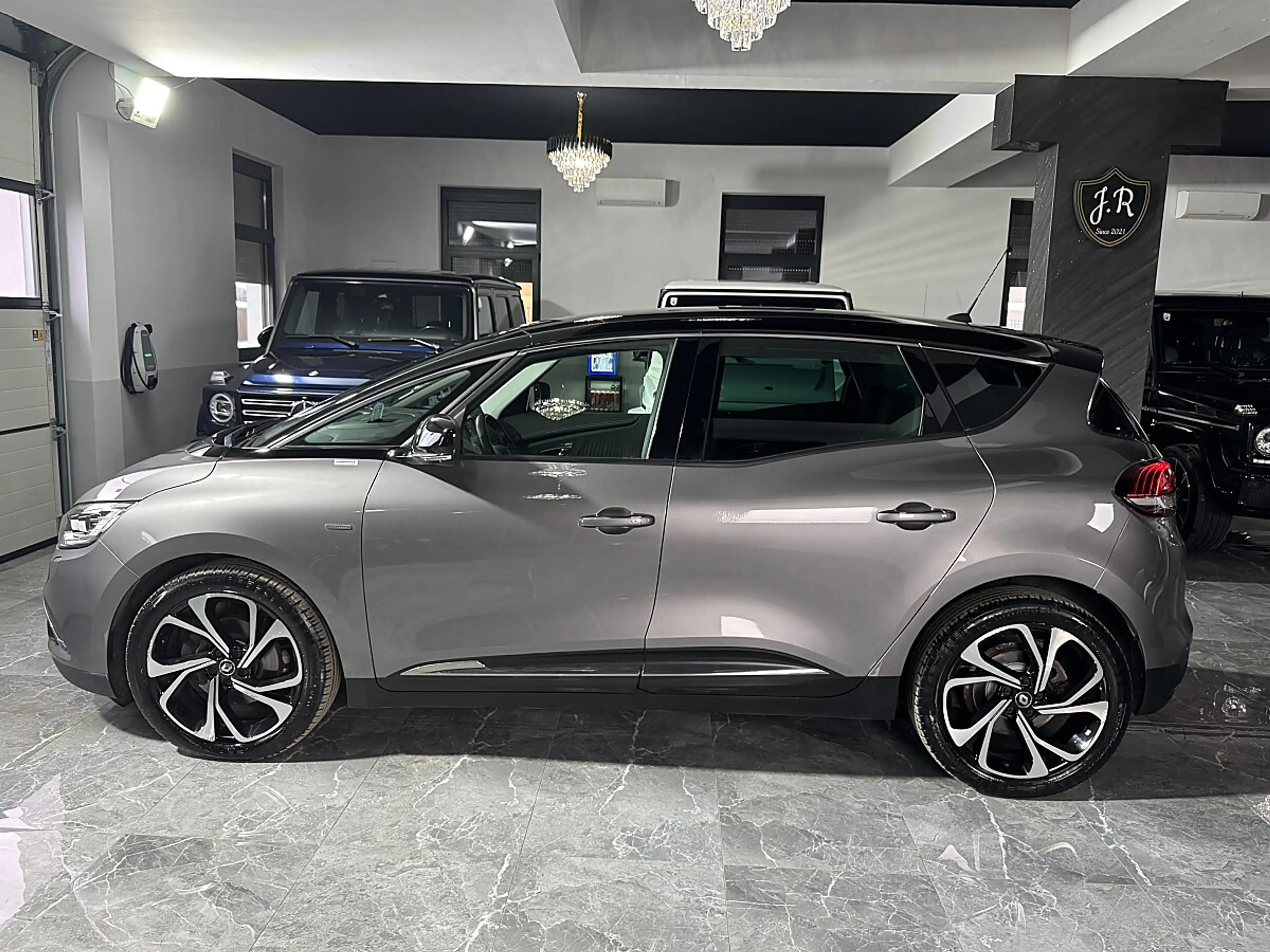 Renault Scenic Scénic Bose Edition 1.7 dCi Aut.*Nur 16.900KM*E... — photo 4