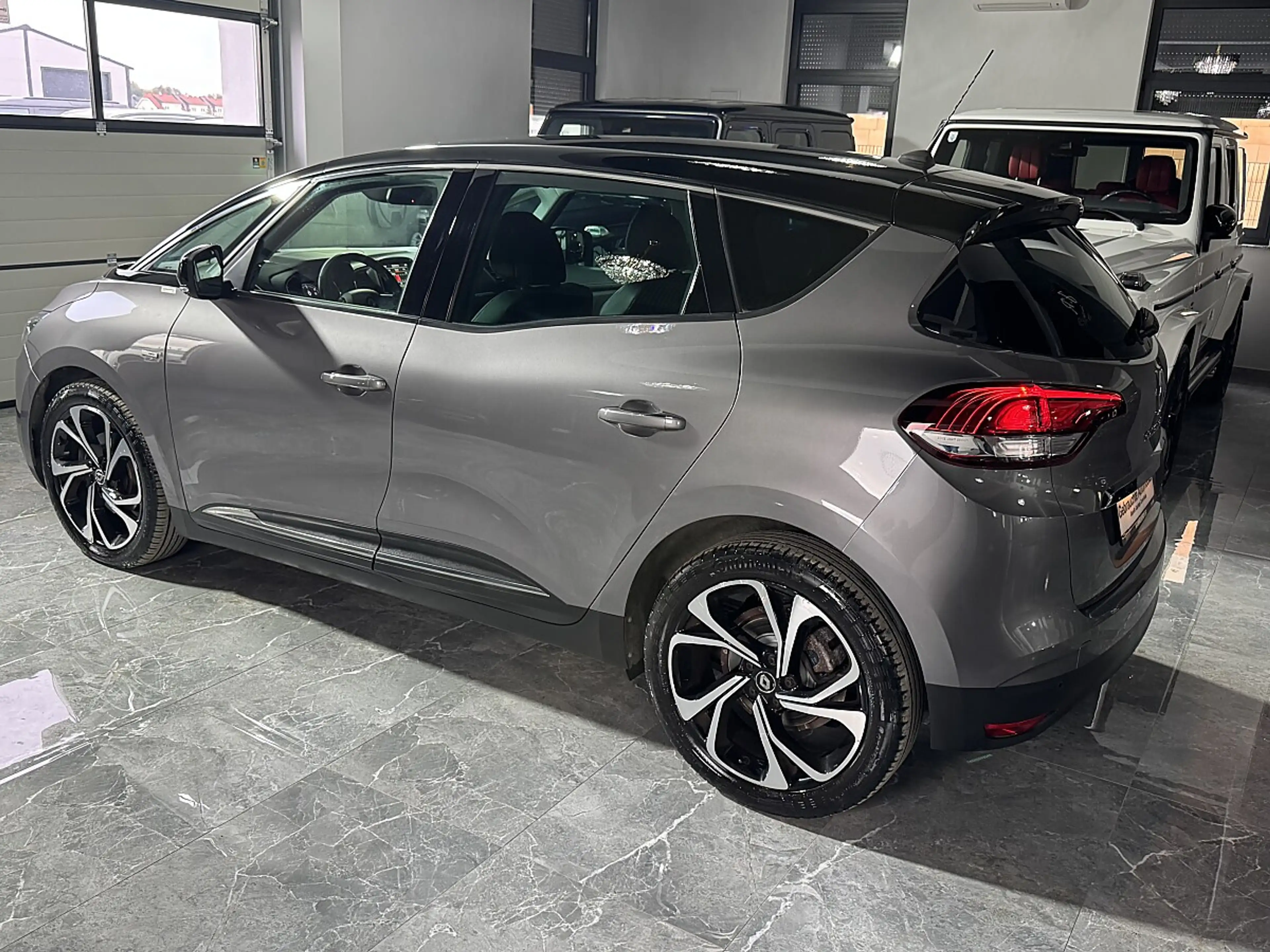 Renault Scenic Scénic Bose Edition 1.7 dCi Aut.*Nur 16.900KM*E... — photo 15