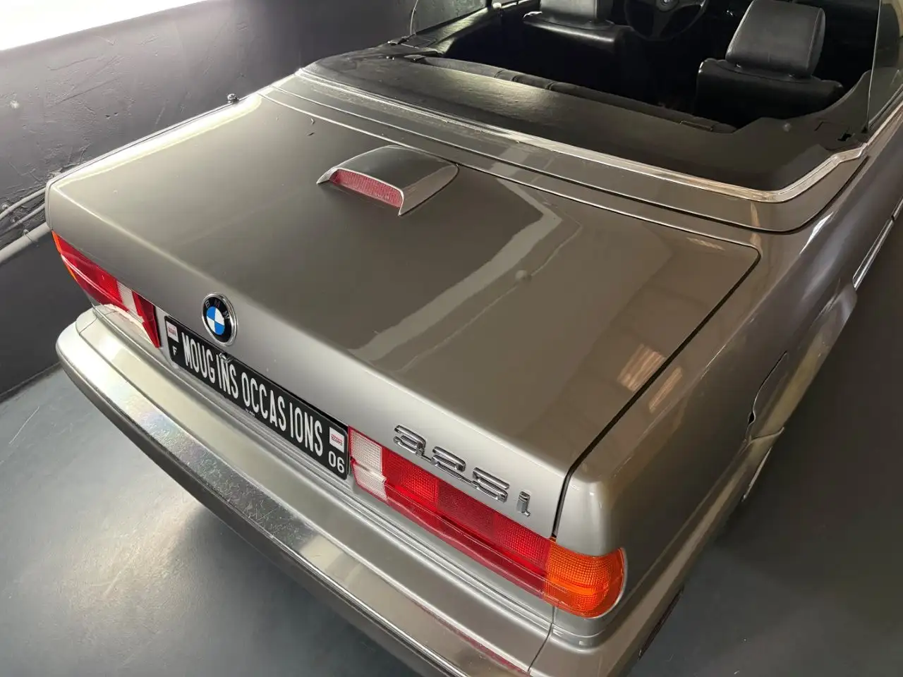BMW 325i, foto 12