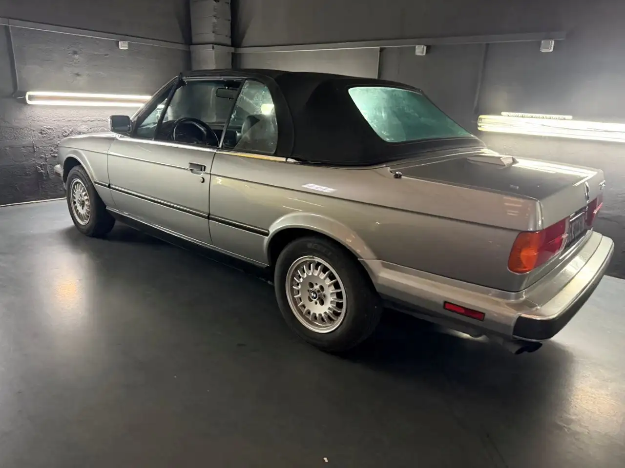 BMW 325i, foto 7
