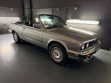 325i