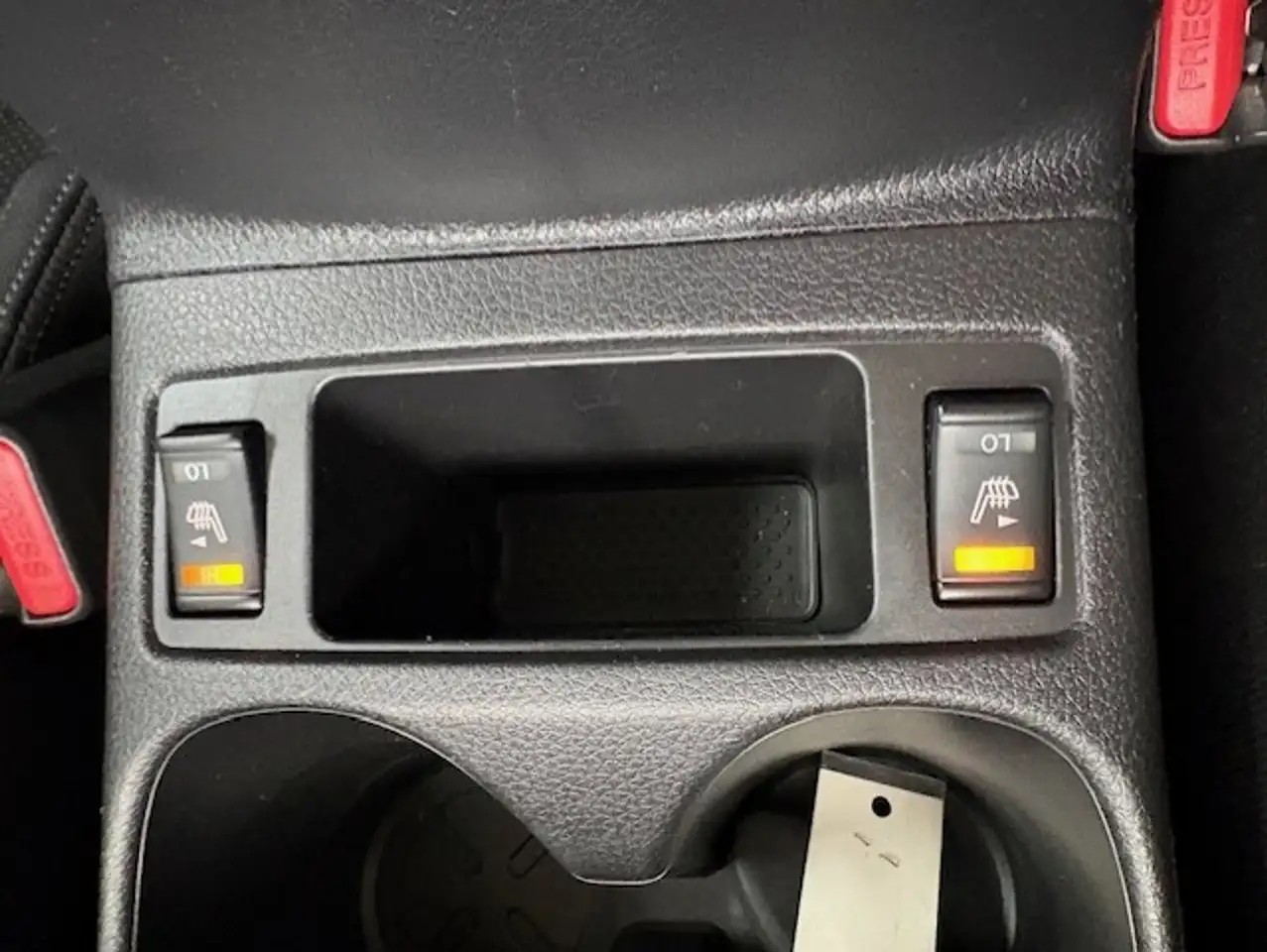 Nissan Qashqai снимка Nissan Qashqai