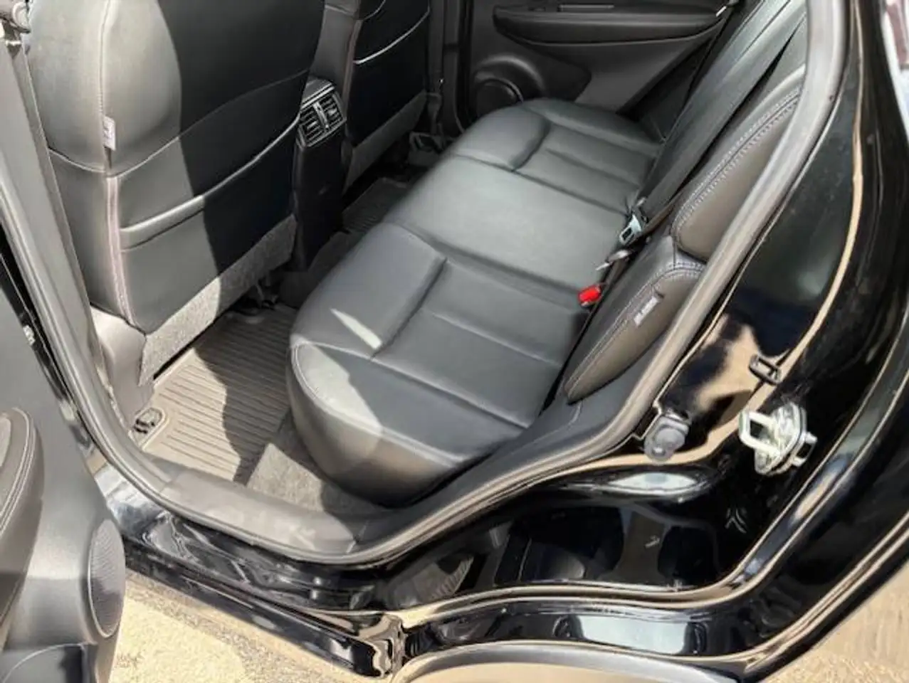 Nissan Qashqai снимка Nissan Qashqai