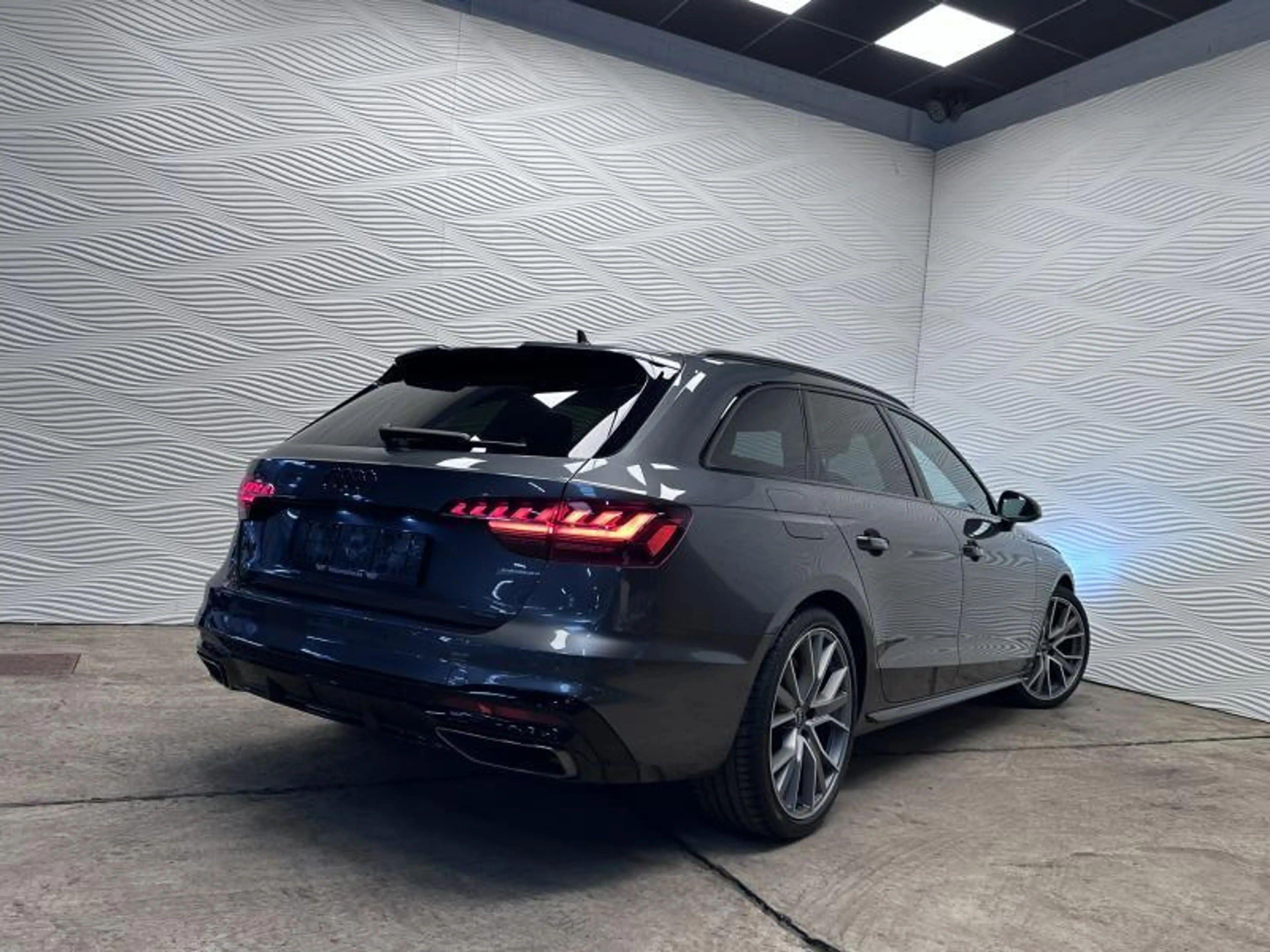 Audi A4 35 TFSI*S-TRONIC*S-LINE*COMPETITION*AVANT* — photo 12