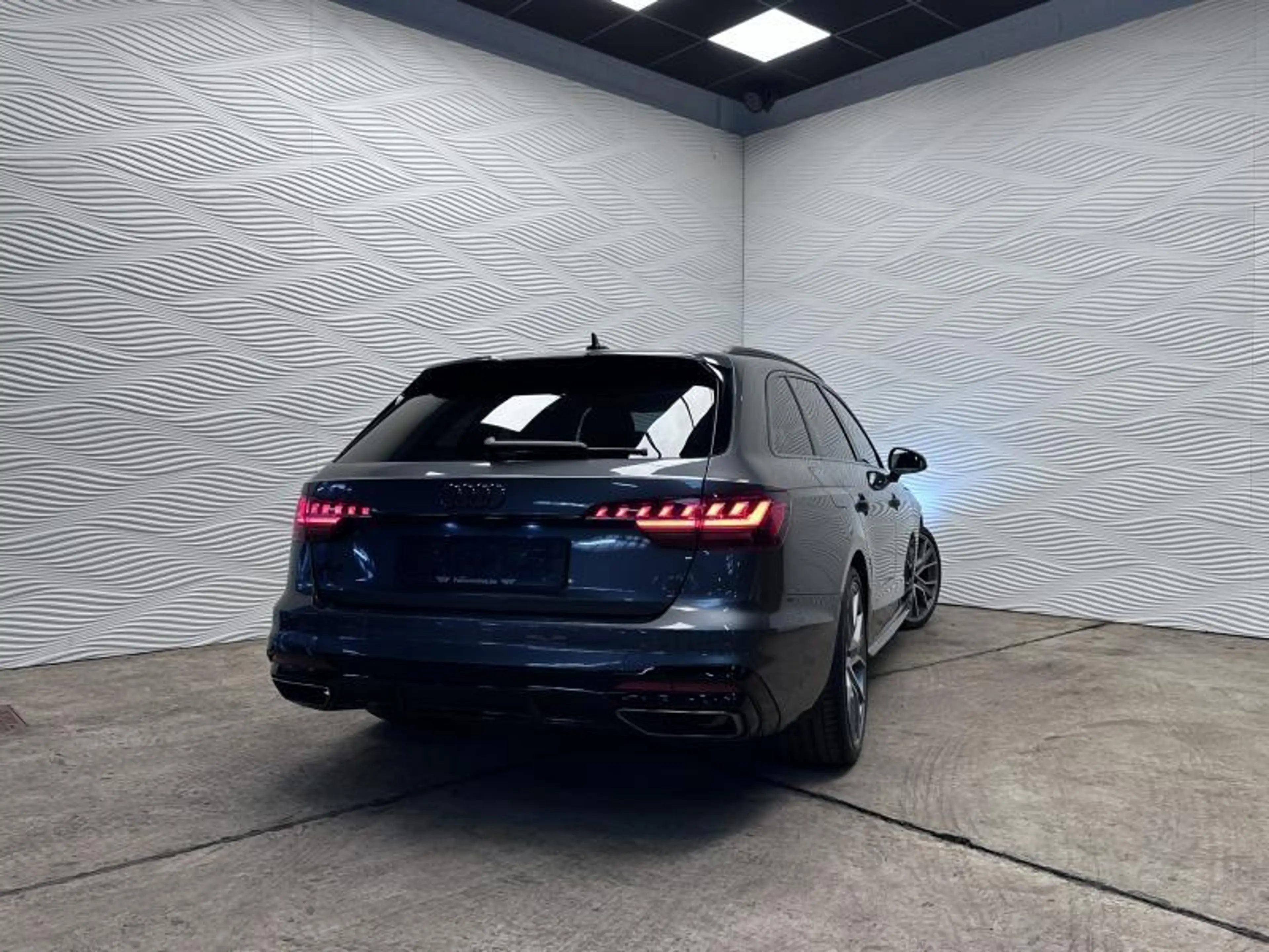 Audi A4 35 TFSI*S-TRONIC*S-LINE*COMPETITION*AVANT* — photo 11