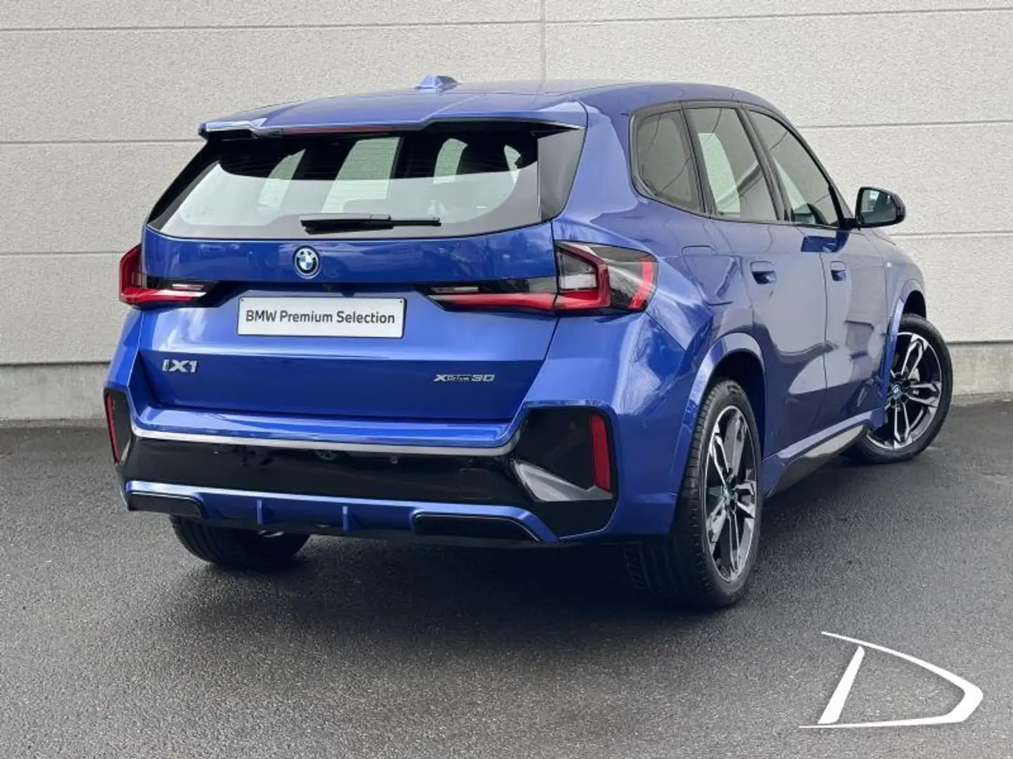 BMW iX1 PACK M Blauw - 2
