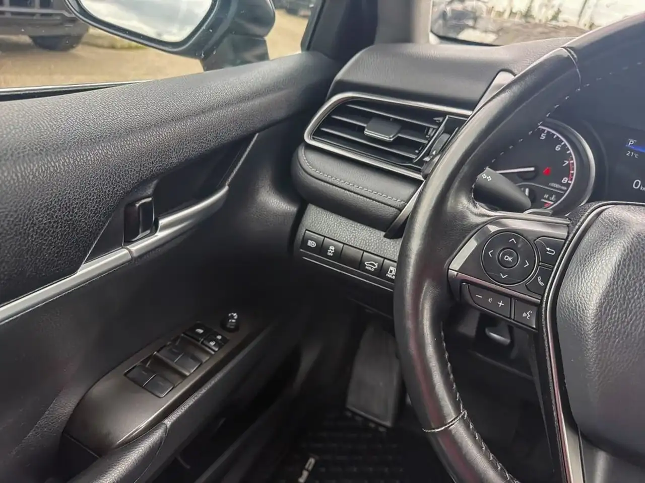 Toyota Camry снимка Toyota Camry