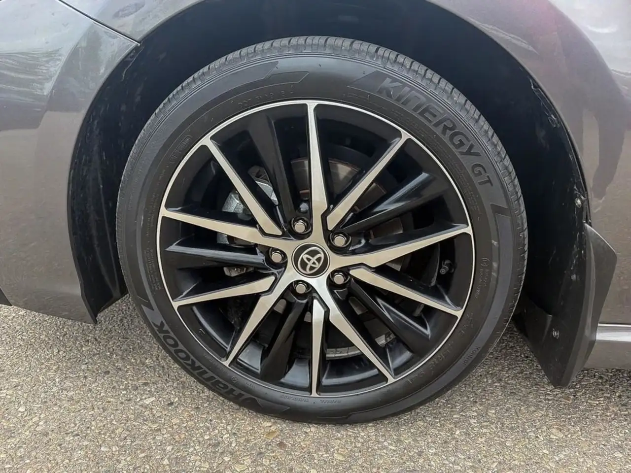 Toyota Camry снимка Toyota Camry