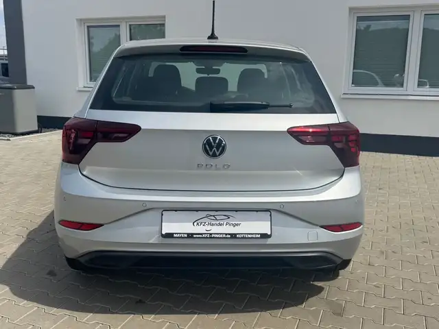Volkswagen Polo view 7