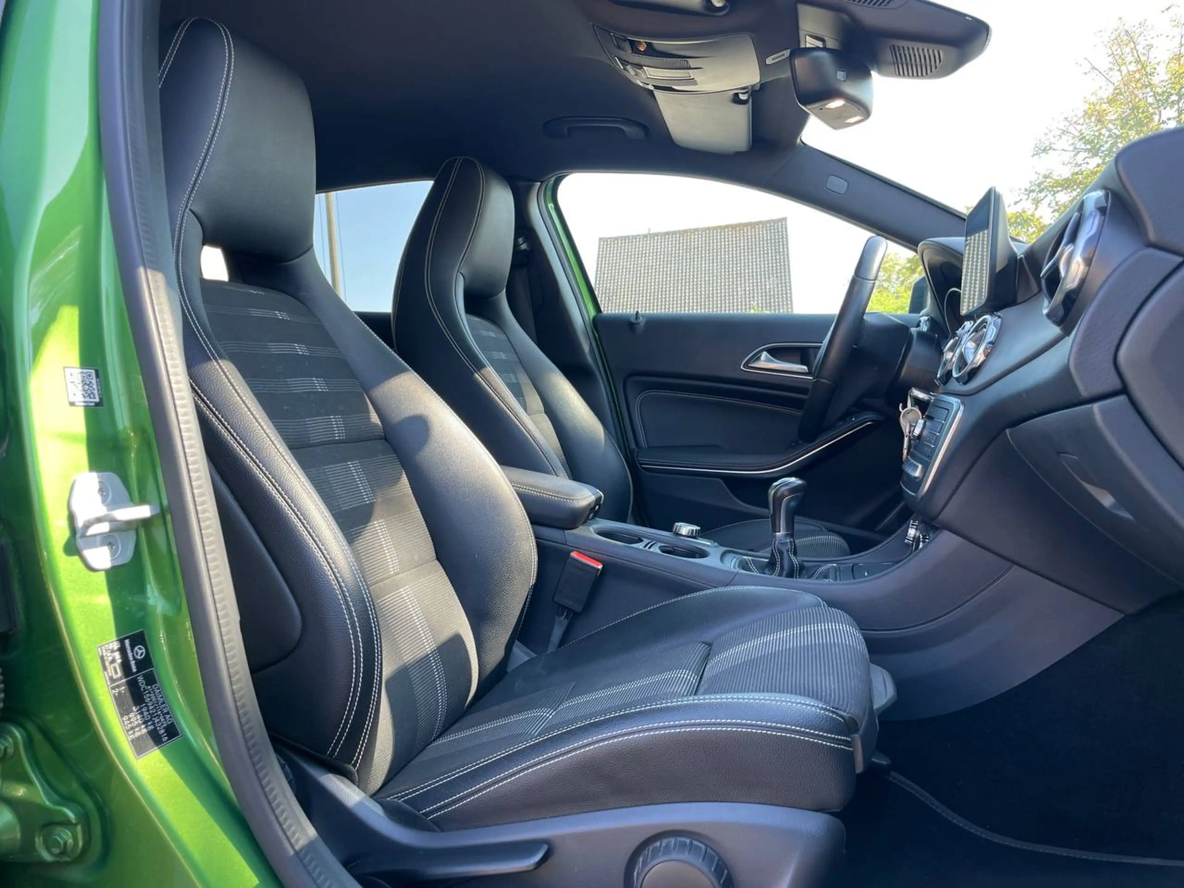 Mercedes-Benz GLA 180 Benzine/Clima/Navi/Camera/Garantie/*** — photo 10