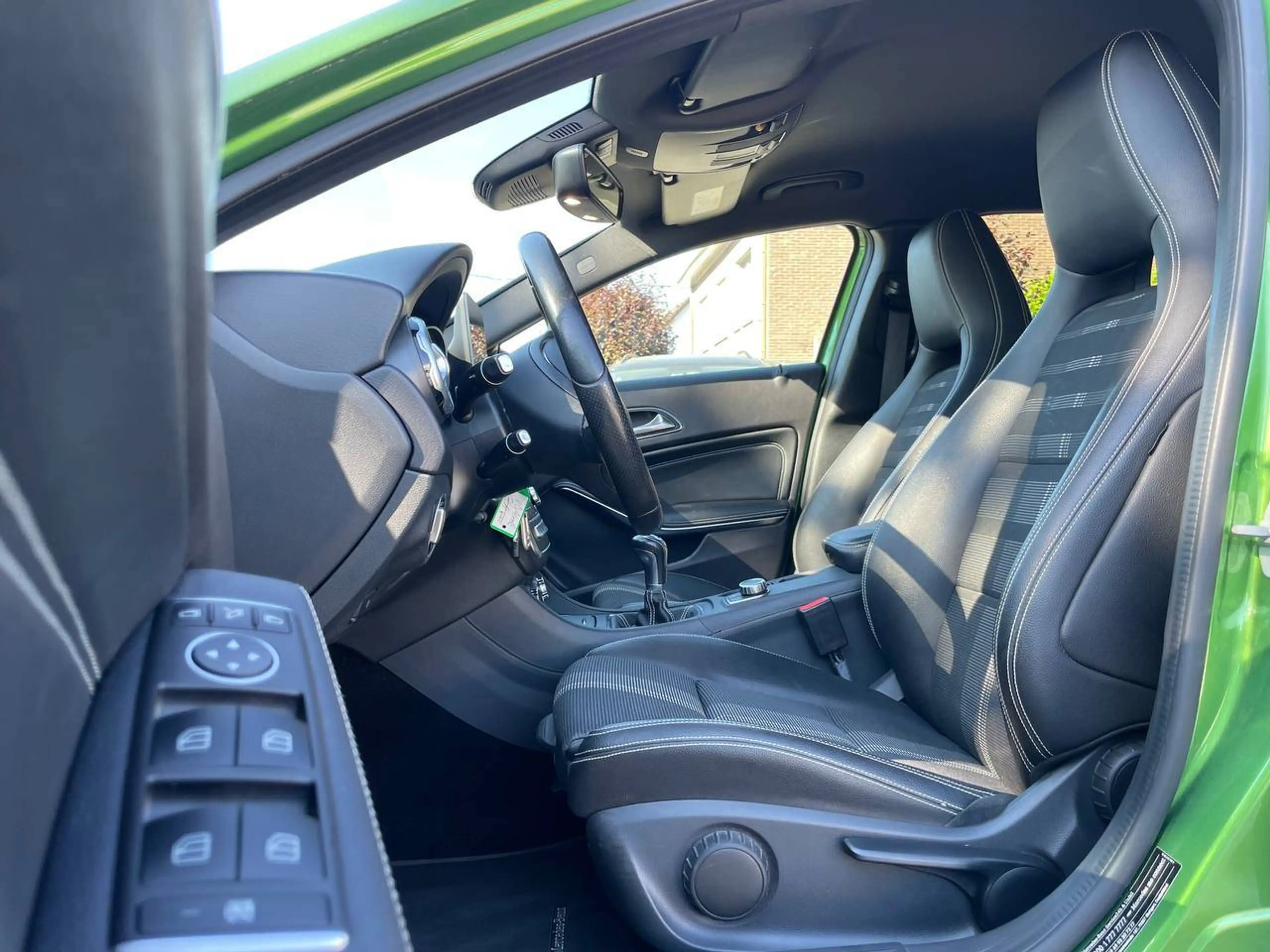 Mercedes-Benz GLA 180 Benzine/Clima/Navi/Camera/Garantie/*** — photo 8