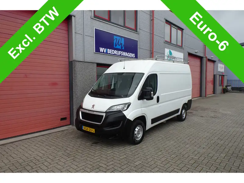 PEUGEOT Boxer