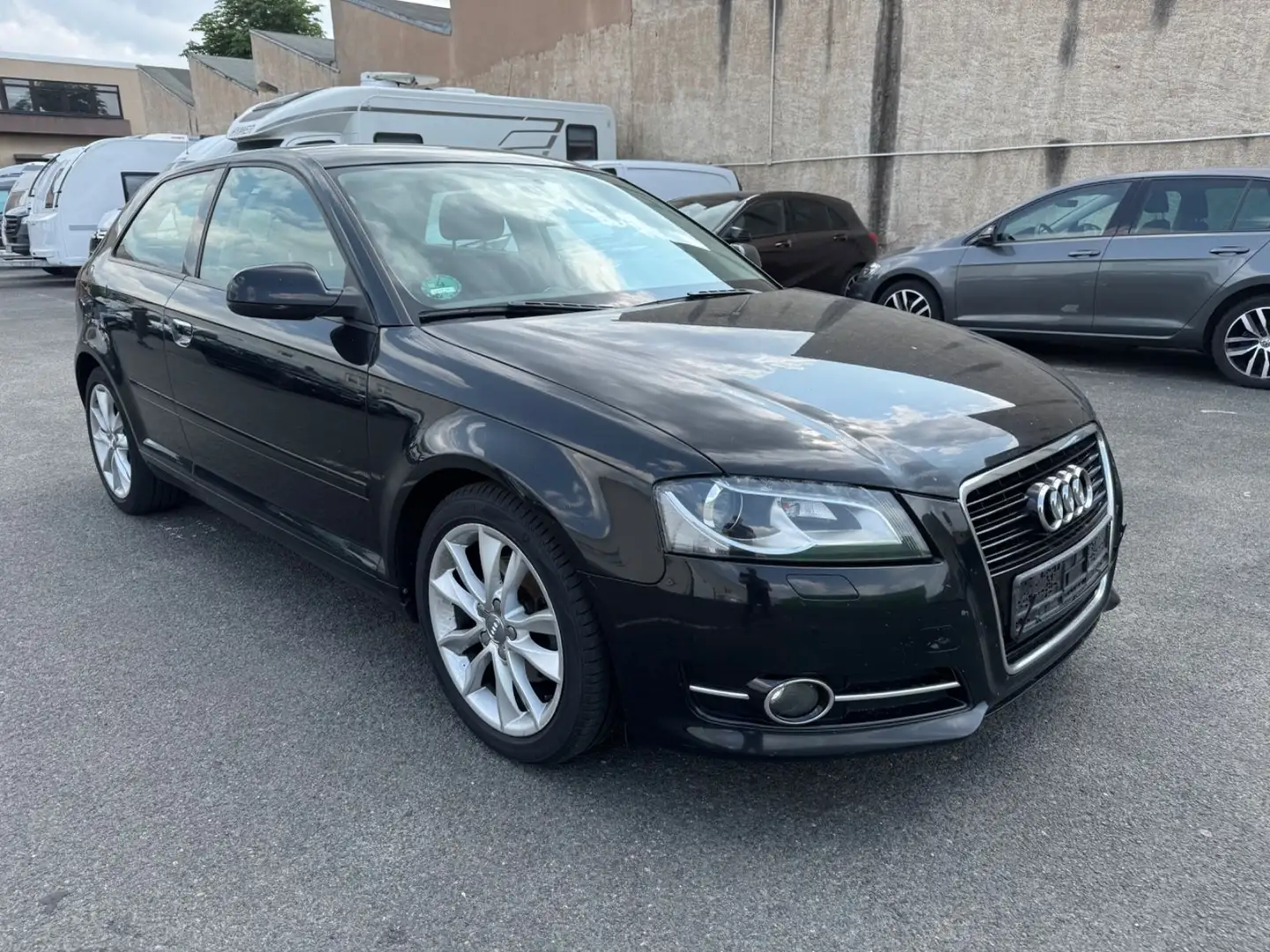 Audi A3 2.0 TDI Ambition*1.HD.*BI XENON*LANGSTRECKE** Negro - 2
