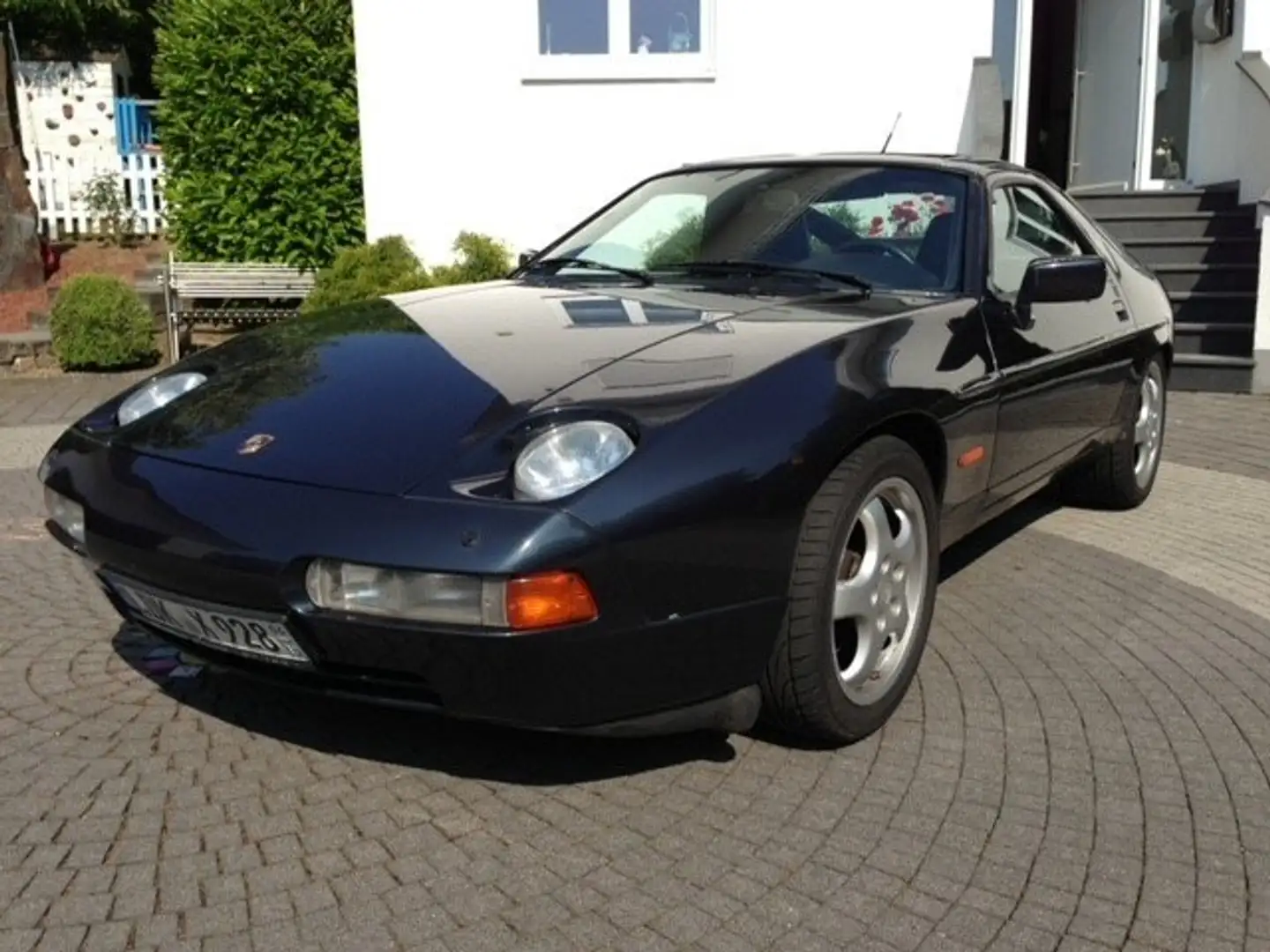 Porsche 928 928 S 4 Blau - 1