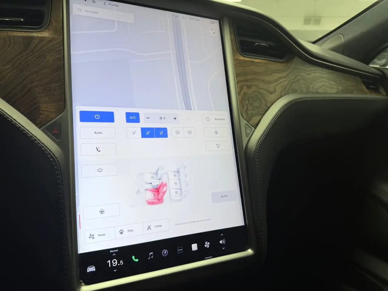 Tesla Model S снимка Tesla Model S