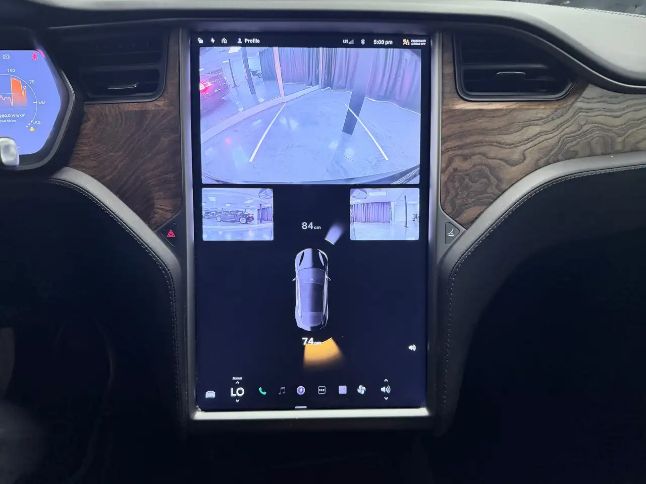 Tesla Model S снимка Tesla Model S
